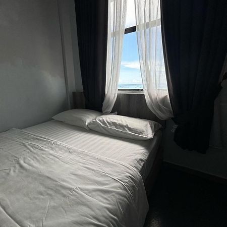 The Room Inn - Pasir Panjang Kampung Kuala Besut Ngoại thất bức ảnh