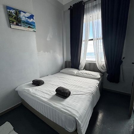 The Room Inn - Pasir Panjang Kampung Kuala Besut Ngoại thất bức ảnh